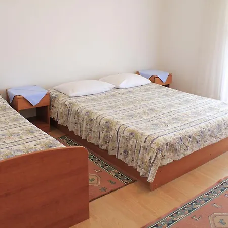 And Jagoda - Comfy And Cozy Guest house