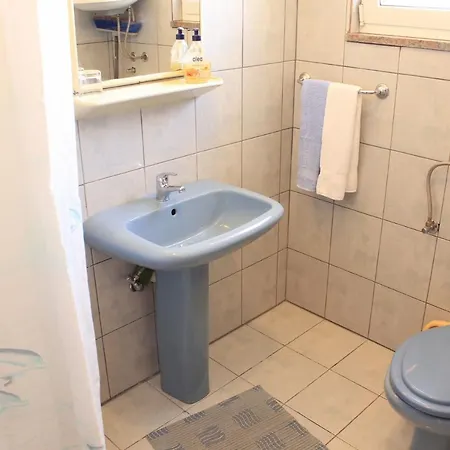 And Jagoda - Comfy And Cozy Guest house